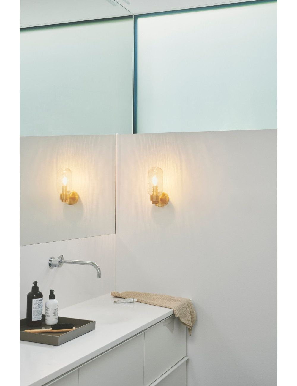 Wall lamp Tutan IP44
