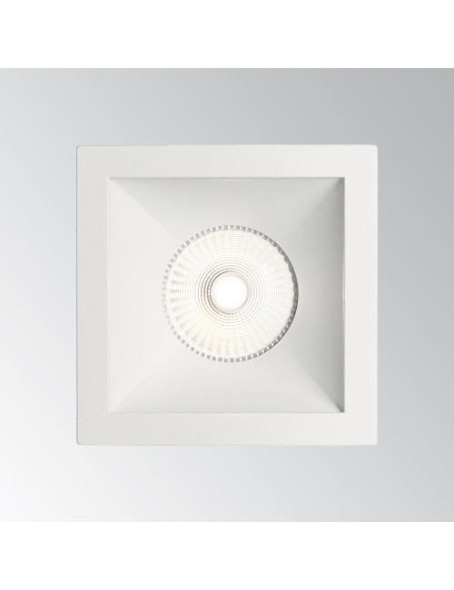 Iebūvējama lampa Game trim 11W LED IP40