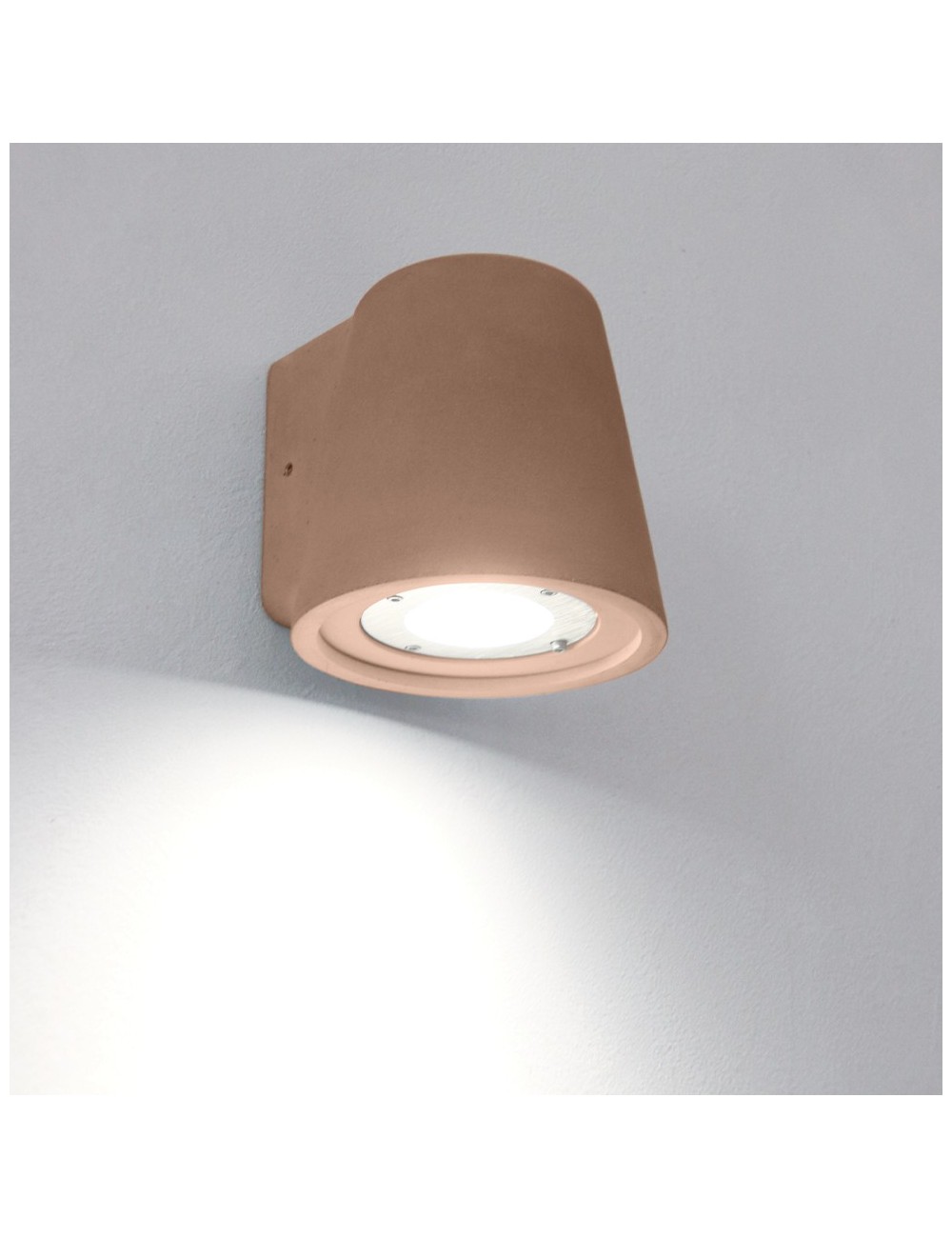 Fasādes lampa Kiara IP65